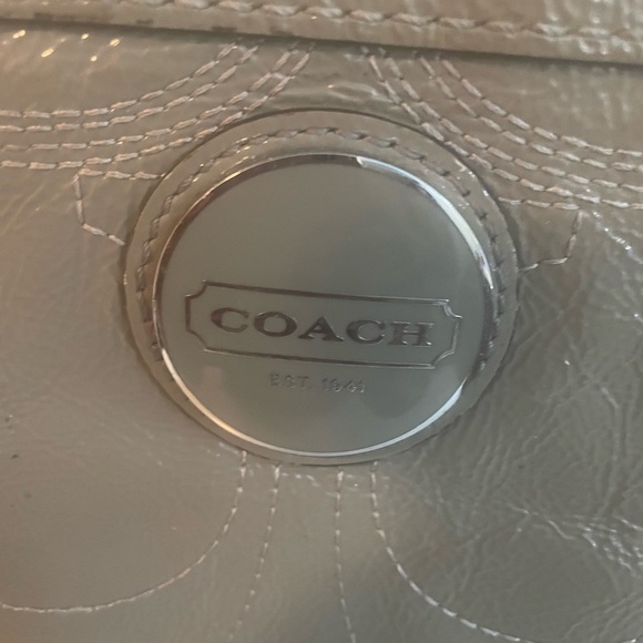 Coach Medium Metallic Grey Leather Vintage Bag - Picture 6 of 14